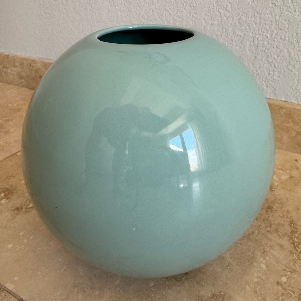 Haeger 1984 Vintage Large Sphere Vase Seafoam